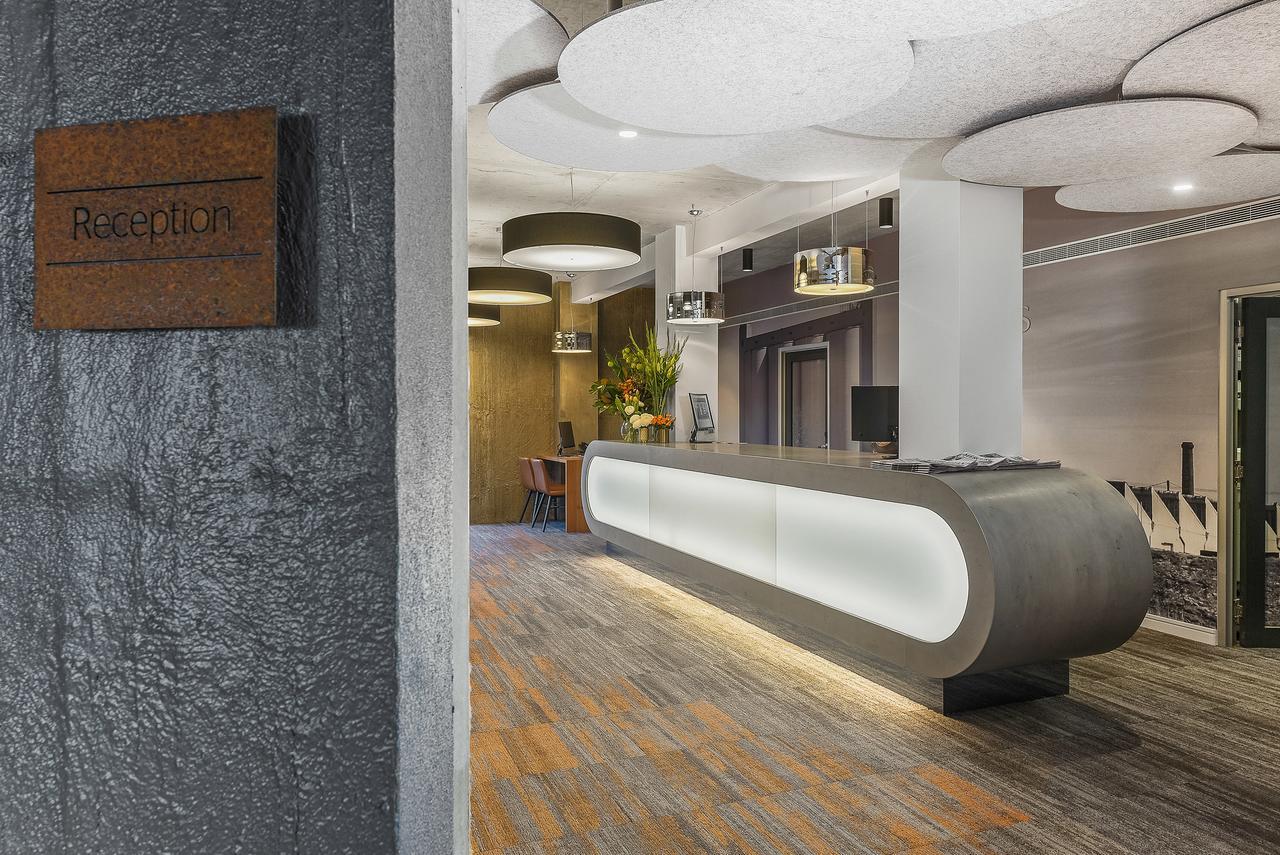 Peppers Silo Hotel Лонсестън Екстериор снимка Reception