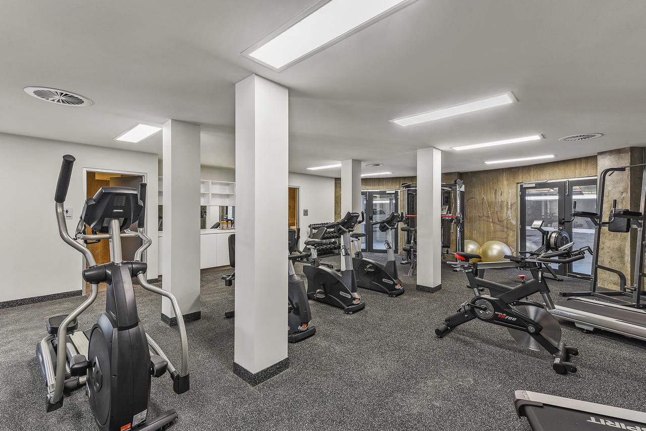 Peppers Silo Hotel Лонсестън Екстериор снимка The gym at the hotel